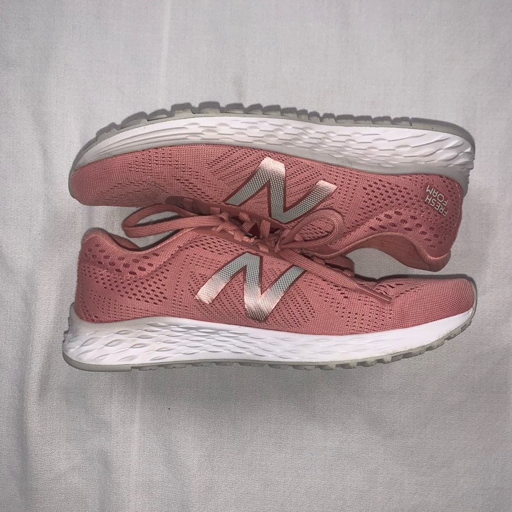 NEW BALANCE fresh foam sneakers